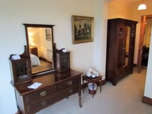 guest room, tinakilly manor house