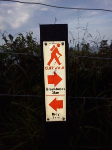 Halfway marker between Gray and Greystones on the Bray cliff walk