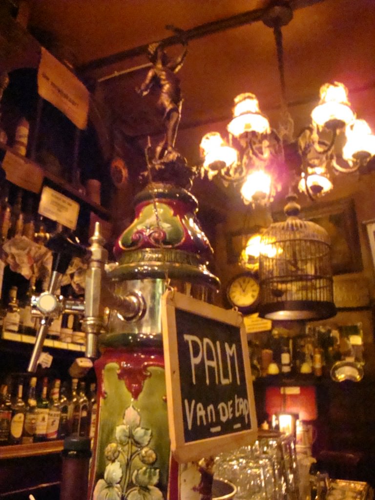 unique pubs in Amsterdam