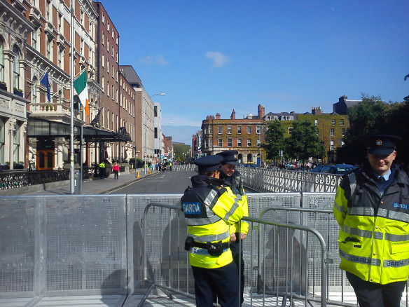 Obama visit hoopla...security at the Shelbourne Hotel where the First Lady stayed with Sasha and Malia while President Obama was in Belfast for the G8 Summit. 