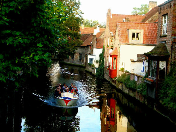 Canal ride in Brugge