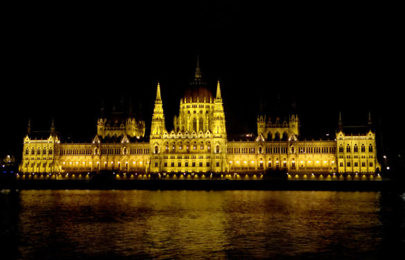 Parliament - Budapest at night