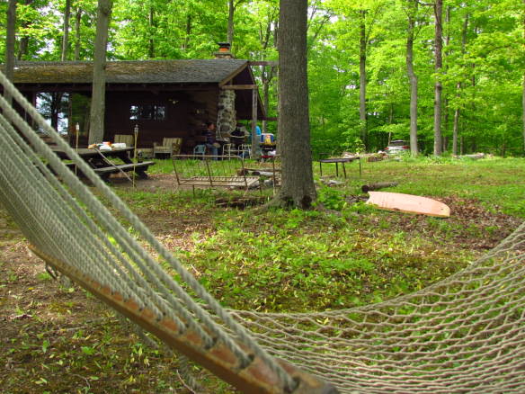 Cabin near Six Flags Amusement Park