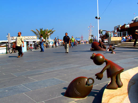 Scheveningen fish sculpture