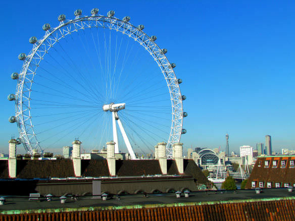 Since I'm scared of heights, I watched the ferris wheel vicariously from my room.