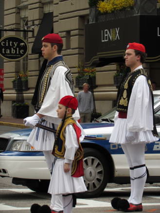 Traditional Greek guards, Evzones