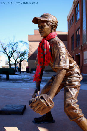 Statue of a little leaguer in Willamsport