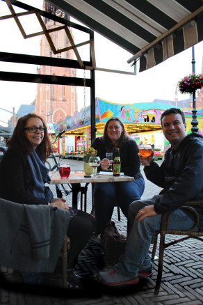 Delft - drinks in the square