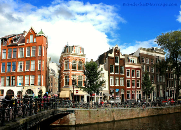 Amsterdam Singel canal and 17th century guild houses