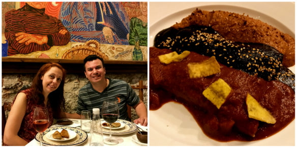 Romantic dinner in Puebla with Mole and chicken