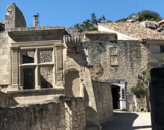 Buildings in Les Baux-de-Provence