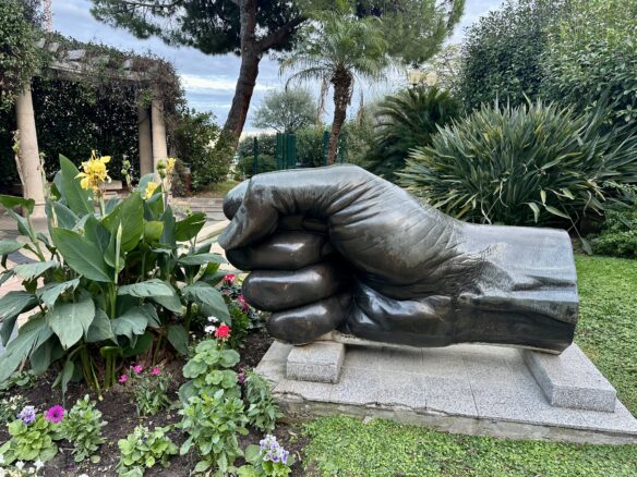 “The Fist” is a large state of a clenched human fist by César Baldaccini, a “New Realist” who designed the César trophy for the French film Oscars.